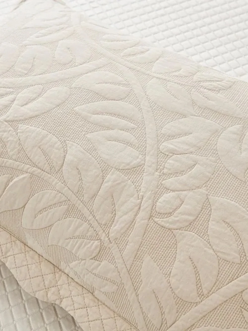 Neutral Cream Quilted 2 Pillow Shams - Elegant Leaf Pattern